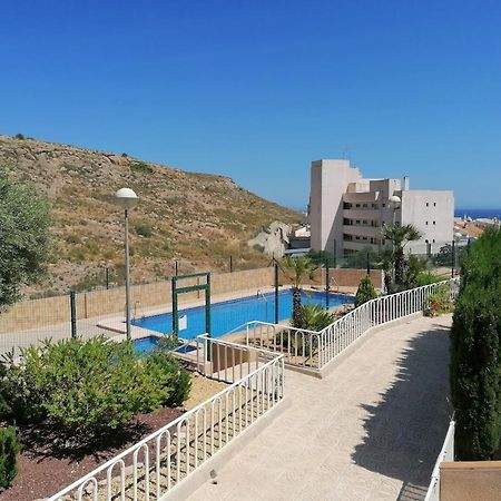 Magnificent 3 Bedroom House Close To The Beach With Community Swimming Pool Santa Pola Exteriér fotografie