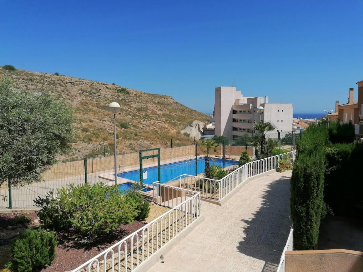 Magnificent 3 Bedroom House Close To The Beach With Community Swimming Pool Santa Pola Exteriér fotografie